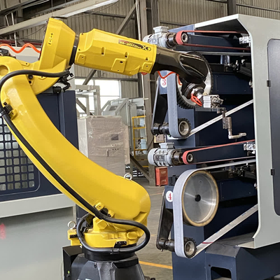 الصنبور والمستحمام الأدوات الصحية آلة طحن CNC مع ذراع الروبوت الاختيارية